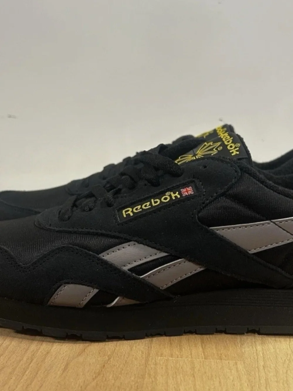 Reebok Unisex Classic Nylon 100230984 Black Gray Yellow Lace-Up Low Top Running